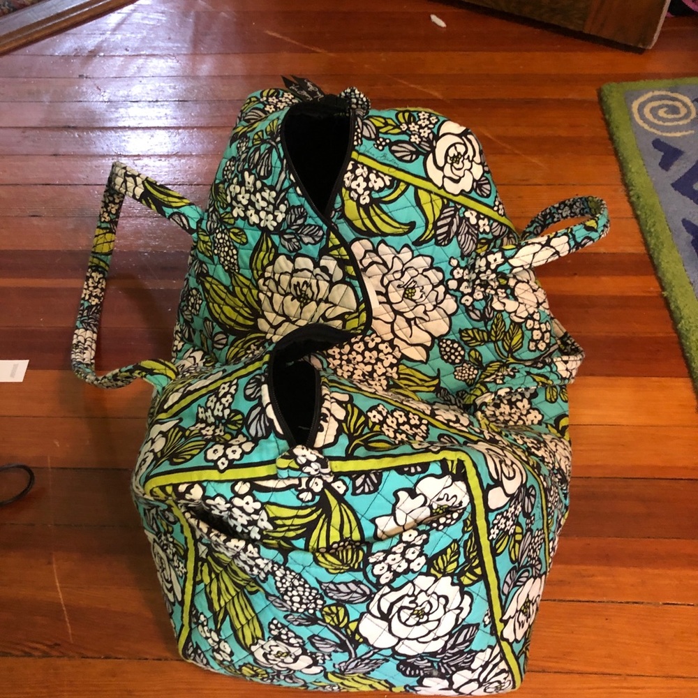 Vera Bradley large weekender bag